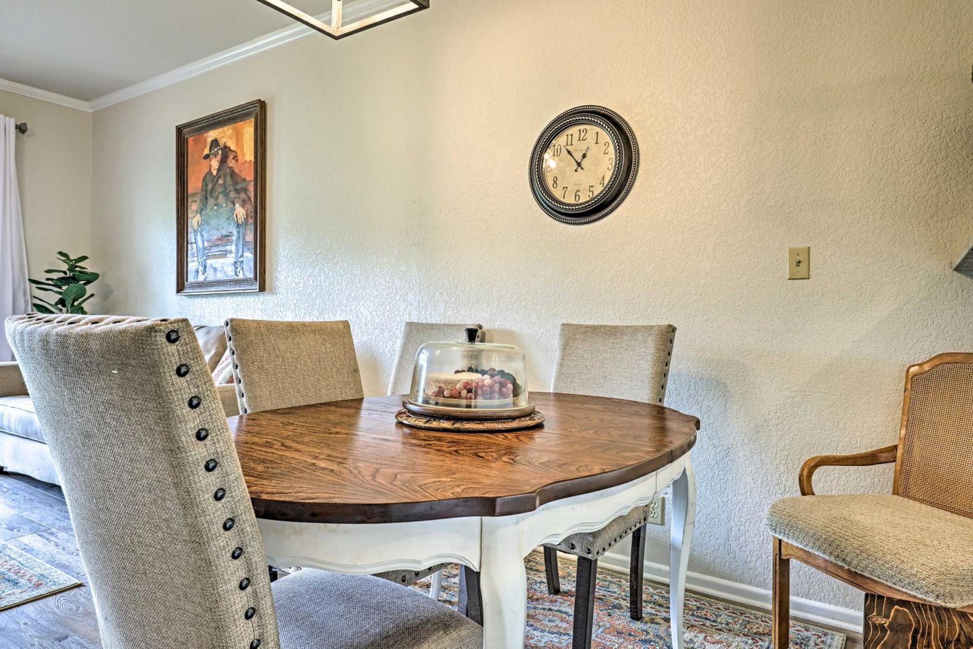 Modern Lakeside Golf Course Retreat With Deck! Canyon Lake Eksteriør billede